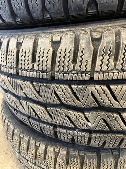 Hankook winter icept LV 225/55R17C - 2