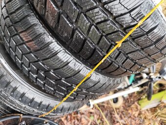 Zimní 185/60/14 Barum - 2