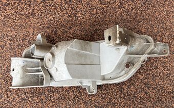 Mazda CX-5 KF pravá zadní odrazka - 2