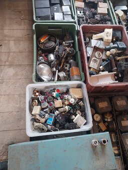 Pozůstalost elektro+autoveterán - 2