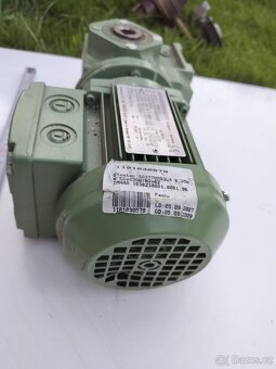 Převodový motor, nový, dohoda možná - 2