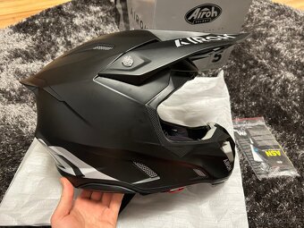 Airoh twist 3, veľkosť L”, 2025’ - 2
