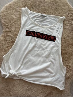 Nádherný top tílko Calvin Klein - 2