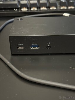 Lenovo Thunderbolt 3 USB C dock - 2