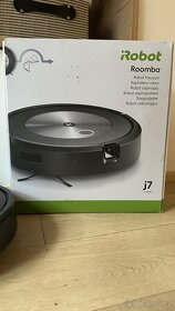 iRobot Roomba j7 - 2