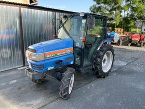 traktor ISEKI TG30 GEAS s kabinou - 2