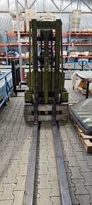 VZV Clark 2t bateriový - 2