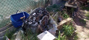Motory Subaru 2.0, ALU kola s pneu a díly z Forestera (LPG) - 2