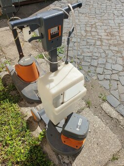 Čistící stroj TASKI RANGER 200 42 RALS - 2