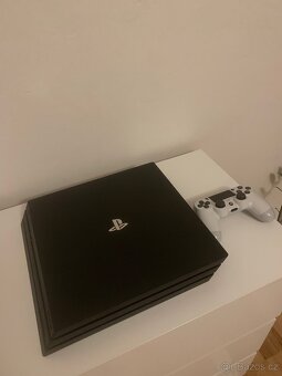 PlayStation 4 Pro 1 TB - 2