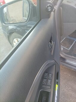 Ford Mondeo - díly - 2