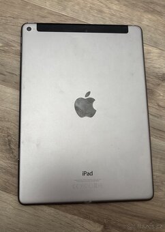 Ipad Air2 A1567 64gb SIM cena za oba - 2
