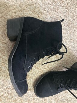 Boty na podpatku vel.41 Deichmann - 2
