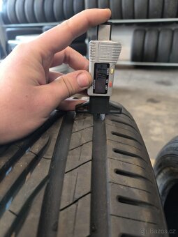 225/45 R18 UNIROAYAL - 2