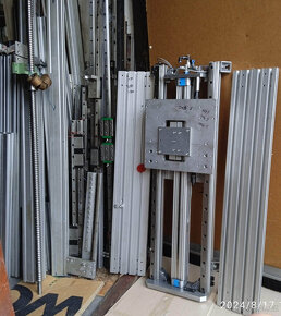 lineární vedení, kolejnice THK 25, cnc ,robotika - 2