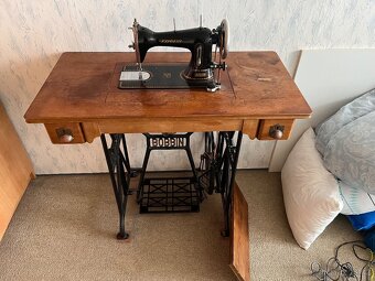 Šicí stroj Bobbin - 2