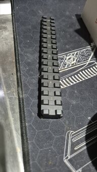 CZ 527 Picatinny Orginal lišta 25moa - 2
