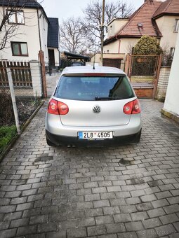 VW Golf 5 1.9 TDi - 2