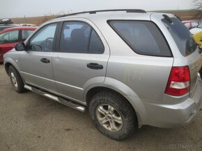 Kia Sorento 2.4 i benzin, typ G4JS ,102KW díly - 2