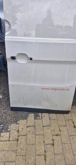 Prave zadni dvere vw crafter - 2