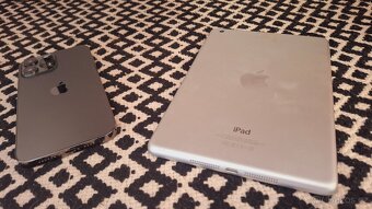 I Phone Pro 14 - 2