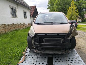 Kia Venga - 2