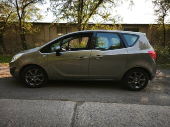 Opel Meriva B - 2