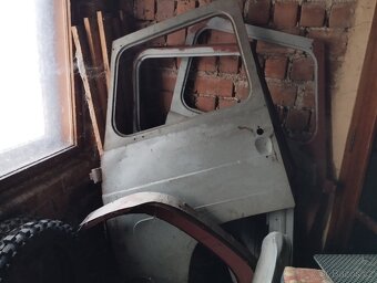 Plechařina Avia - 2