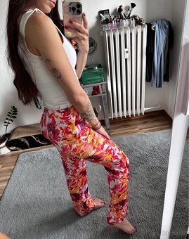 Květinové kalhoty - 2