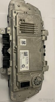 Prodam digitalni budiky na skoda octavia 4 - 2