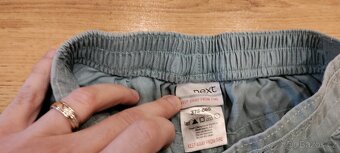 Elegantní 3/4 kalhoty vel. 104 - 2