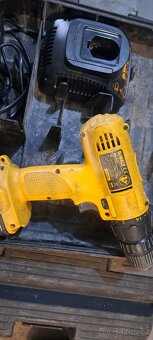 Akuvrtačka Dewalt - 2