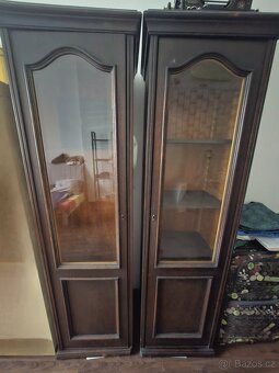 Starožitné vitrínové skříně - 2