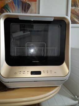 Malá myčka nádobí - 2