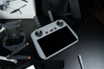 DJI Mini 4 Pro Fly More Combo (DJI RC 2) - 2
