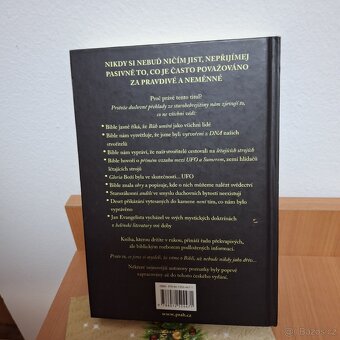 Přišel Bůh z vesmíru? - 2