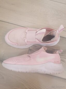 Dívčí tenisky Nike - 2