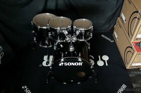 Prodám nové březové bicí Sonor AQ1-shell set (záruka 2 roky) - 2