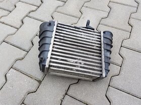 Intercooler, chladič vzduchu Škoda Fabia 1,9 TDi 6Q0145804A - 2