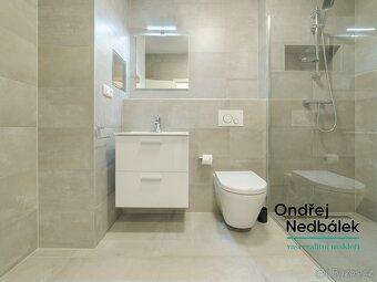 Pronájem byty 1+kk, 33 m2 - Zlín, ev.č. 22617 - 2