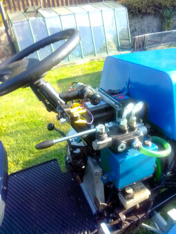 malotraktor domácí výroby 4 x 4 - 2