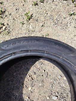 1 ks letní pneu Pirelli 285/40 R22 - 2