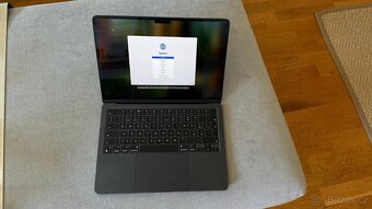 MacBook Air 13"M3 - 2