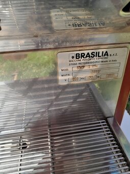 KÁVOVAR BRASILIA - 2