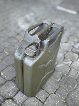 Kanystr plechový 20l - 2