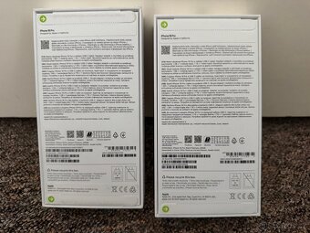 Apple iPhone 16 Pro 256gb Black a Desert. 2 roky CZ zaruka. - 2