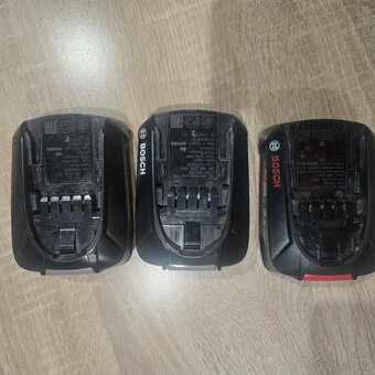 baterie Bosch PBA 3ks (2x2,5Ah, 1x 2Ah) - 2