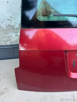 Škoda Roomster Pate zadní vrata scout 2006/2015 - 2