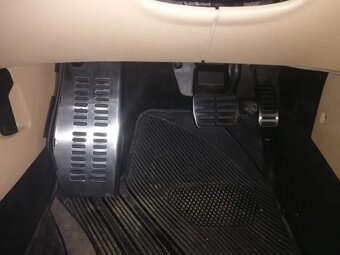 Nerezové nášlapy AUDI  ŠKODA  VW - 2