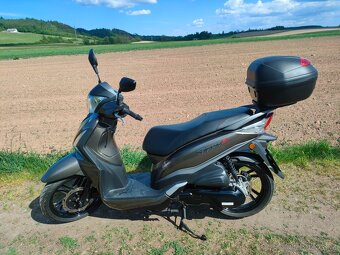 Skutr Sym Symphony 125 ST + Kufr zdarma - 2